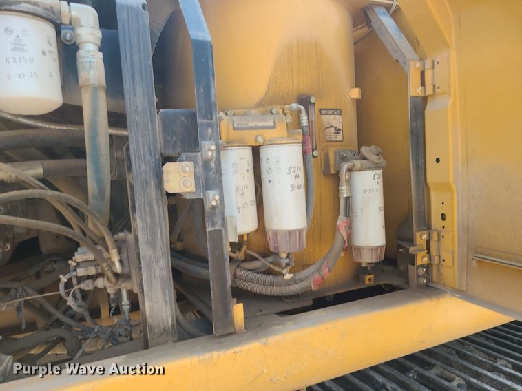 image for item JD9000 2015 John Deere 350G LC  excavator