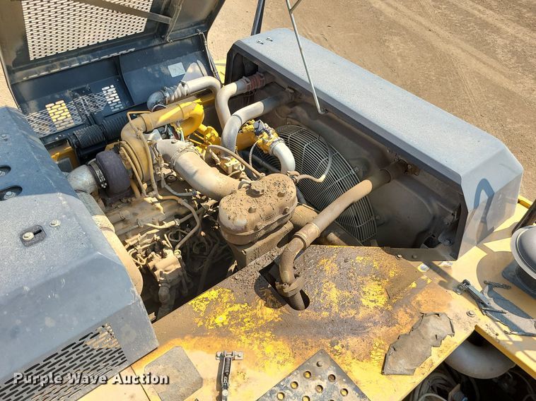 image for item JD9000 2015 John Deere 350G LC  excavator