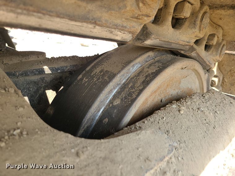 image for item JD9000 2015 John Deere 350G LC  excavator