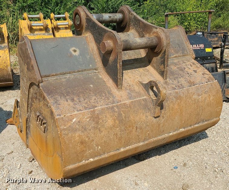 image for item JD9000 2015 John Deere 350G LC  excavator