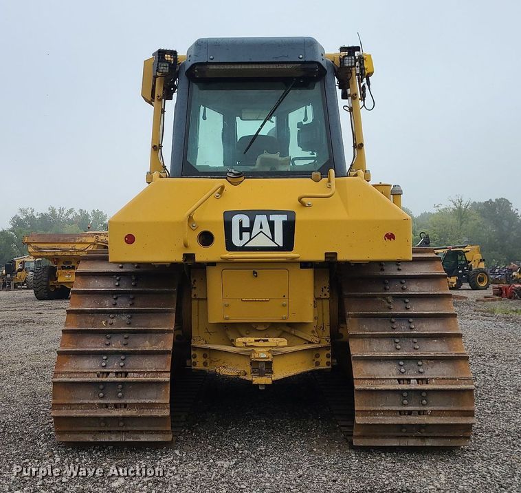 image for item JD9001 2010 Caterpillar D6N LGP  dozer