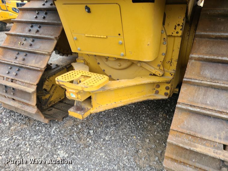 image for item JD9001 2010 Caterpillar D6N LGP  dozer
