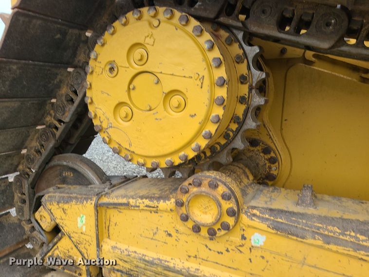 image for item JD9001 2010 Caterpillar D6N LGP  dozer