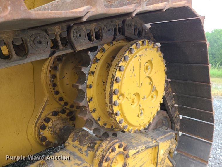 image for item JD9001 2010 Caterpillar D6N LGP  dozer