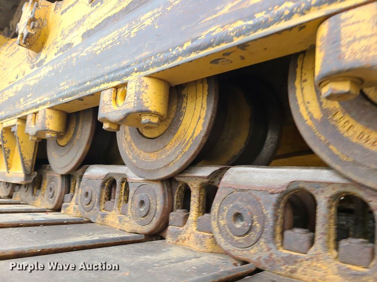 image for item JD9001 2010 Caterpillar D6N LGP  dozer