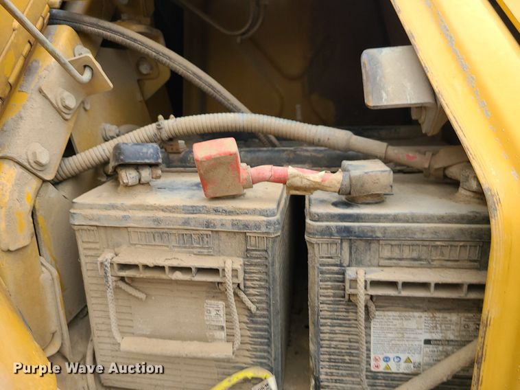 image for item JD9001 2010 Caterpillar D6N LGP  dozer