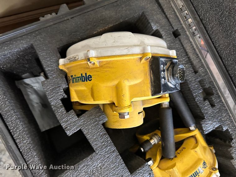 image for item JD9001 2010 Caterpillar D6N LGP  dozer