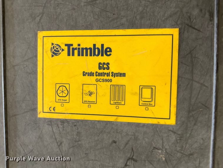 image for item JD9001 2010 Caterpillar D6N LGP  dozer