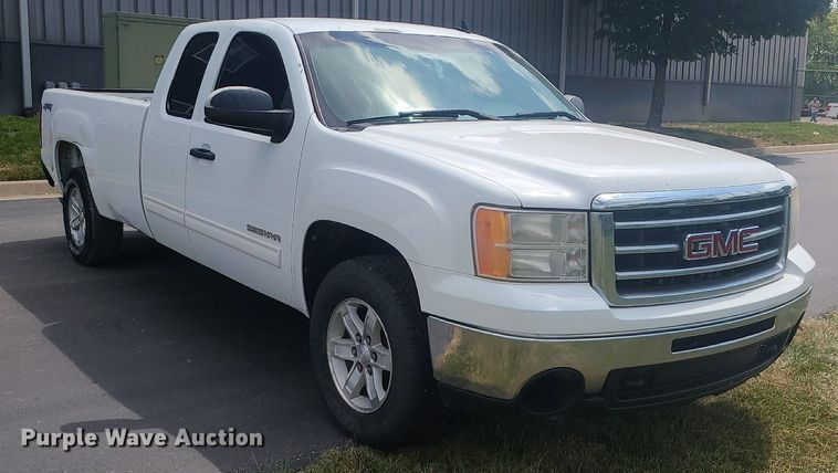 image for item JD9005 2012 GMC Sierra 1500 SLE  Ext. Cab pickup truck