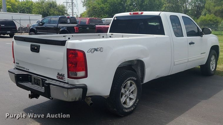 image for item JD9005 2012 GMC Sierra 1500 SLE  Ext. Cab pickup truck