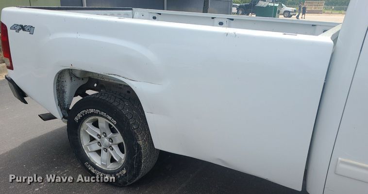 image for item JD9005 2012 GMC Sierra 1500 SLE  Ext. Cab pickup truck