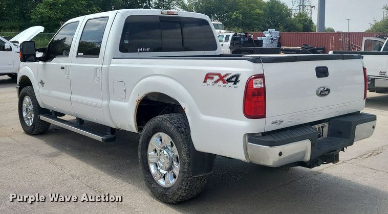 image for item JD9007 2012 Ford F350 Super Duty Lariat  Crew Cab pickup truck