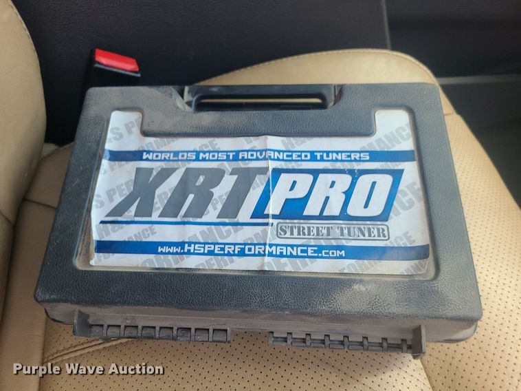 image for item JD9007 2012 Ford F350 Super Duty Lariat  Crew Cab pickup truck