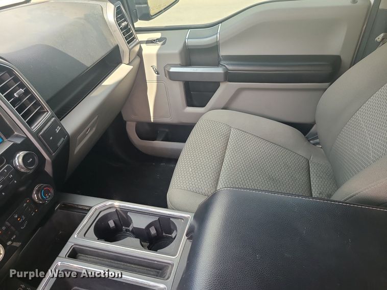 image for item JD9010 2019 Ford F150 XLT  SuperCrew pickup truck