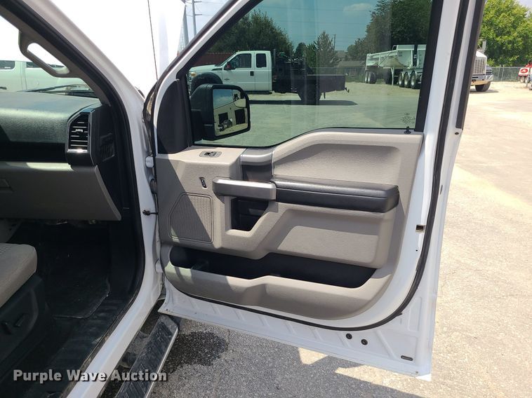 image for item JD9010 2019 Ford F150 XLT  SuperCrew pickup truck