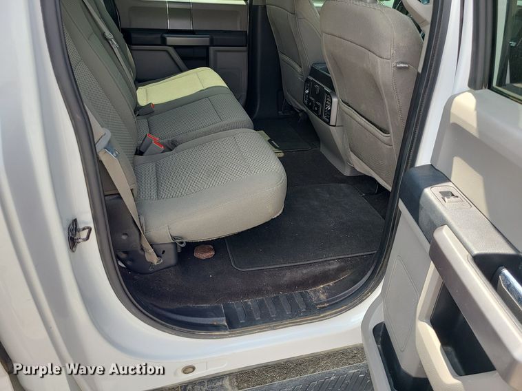 image for item JD9010 2019 Ford F150 XLT  SuperCrew pickup truck