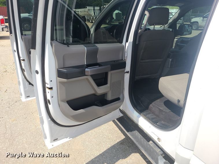 image for item JD9010 2019 Ford F150 XLT  SuperCrew pickup truck