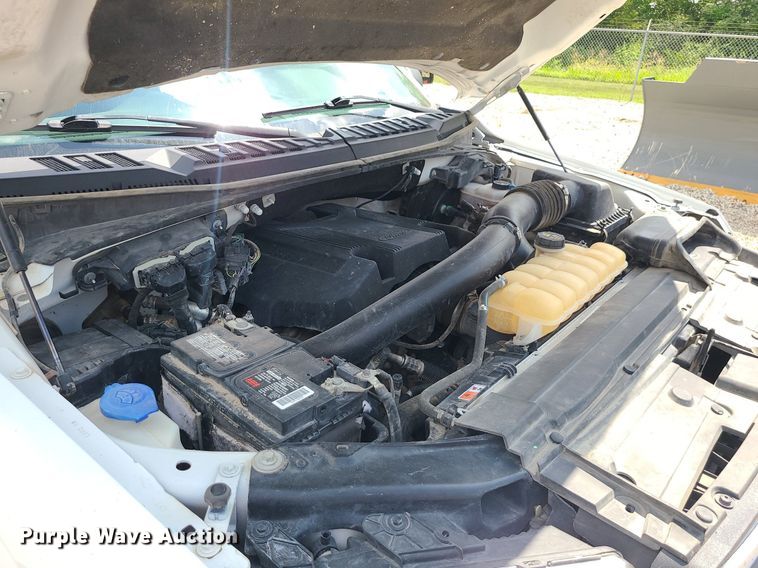 image for item JD9010 2019 Ford F150 XLT  SuperCrew pickup truck