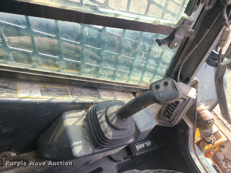 image for item JD9011 2019 John Deere 325G  tracked skid steer loader