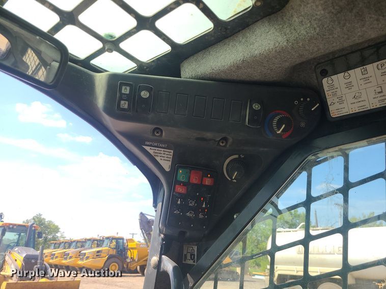 image for item JD9011 2019 John Deere 325G  tracked skid steer loader