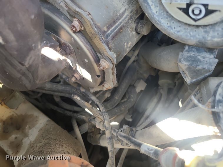 image for item JD9011 2019 John Deere 325G  tracked skid steer loader