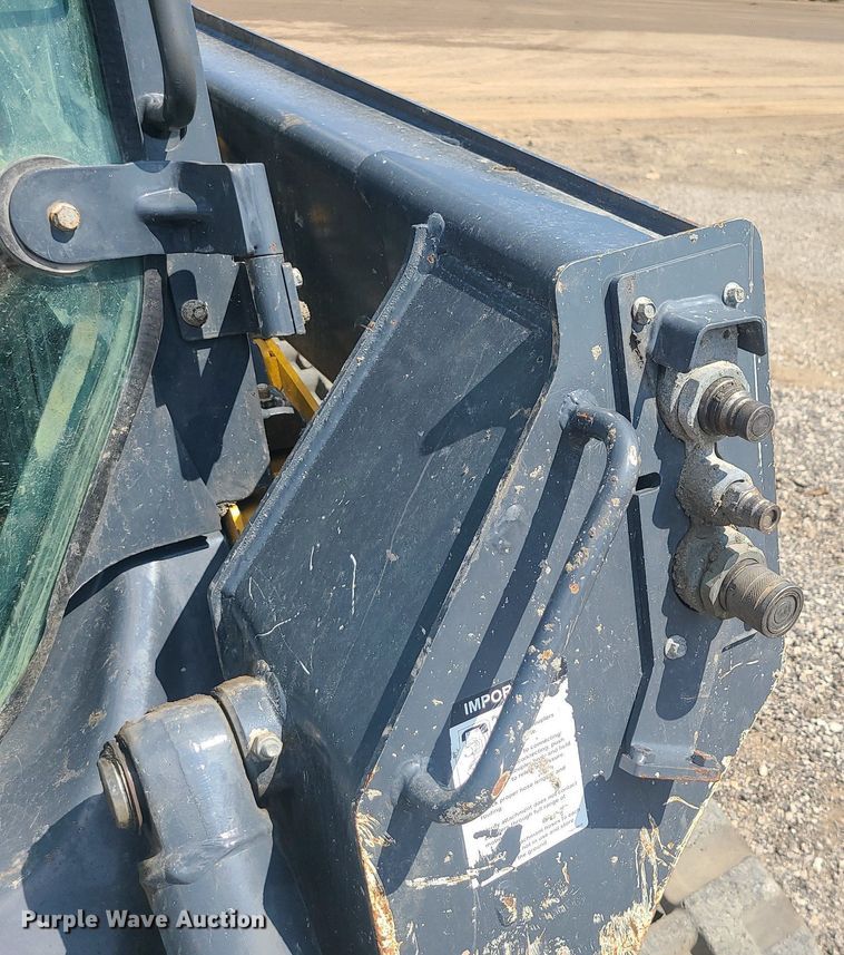 image for item JD9011 2019 John Deere 325G  tracked skid steer loader
