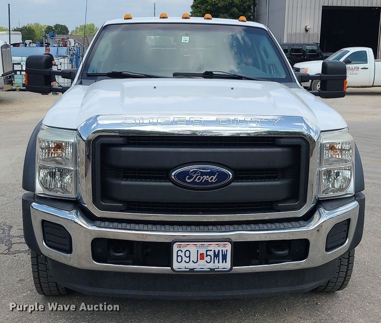 image for item JD9012 2015 Ford F450 Super Duty  SuperCab flatbed truck