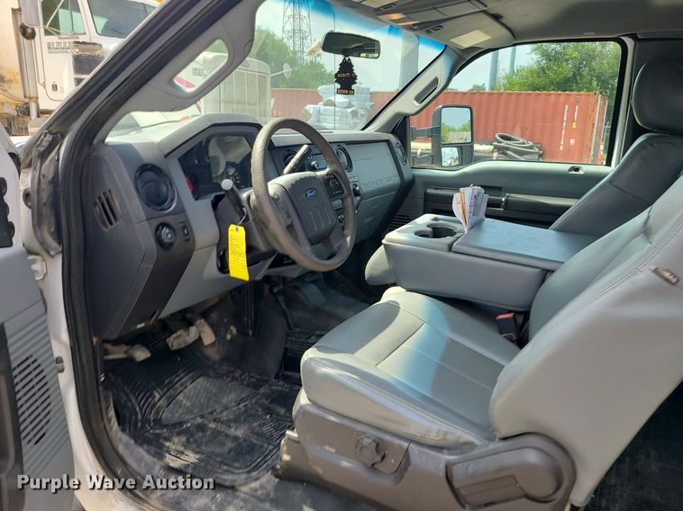 image for item JD9012 2015 Ford F450 Super Duty  SuperCab flatbed truck