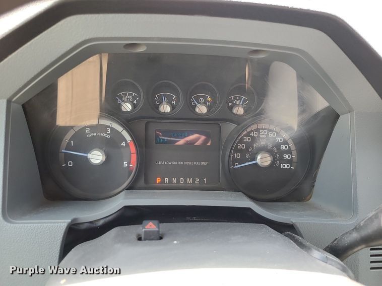 image for item JD9012 2015 Ford F450 Super Duty  SuperCab flatbed truck