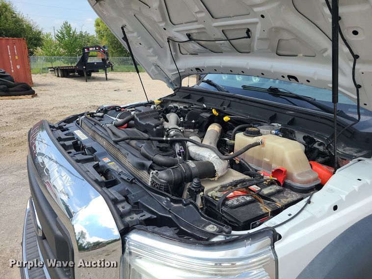 image for item JD9012 2015 Ford F450 Super Duty  SuperCab flatbed truck