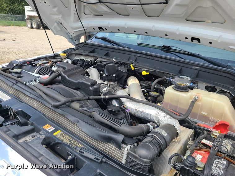 image for item JD9012 2015 Ford F450 Super Duty  SuperCab flatbed truck