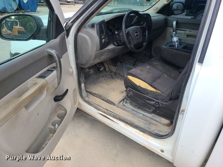 image for item JD9014 2012 GMC Sierra 1500  pickup truck