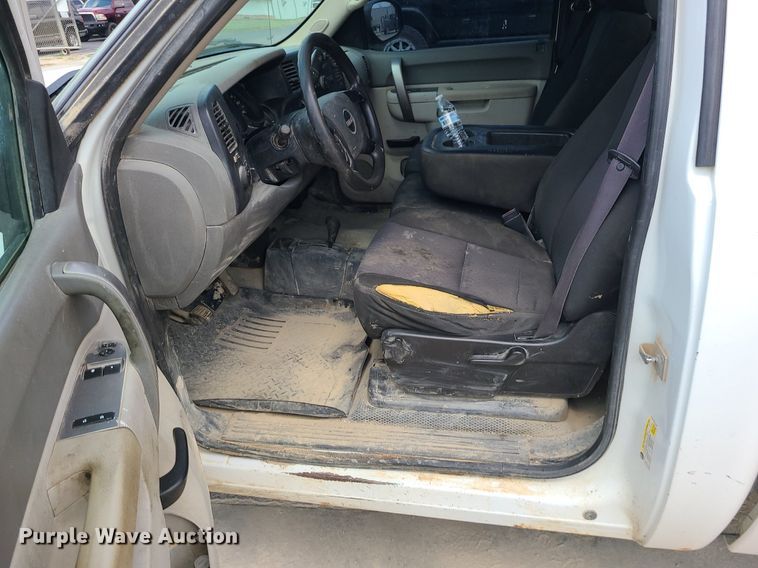 image for item JD9014 2012 GMC Sierra 1500  pickup truck