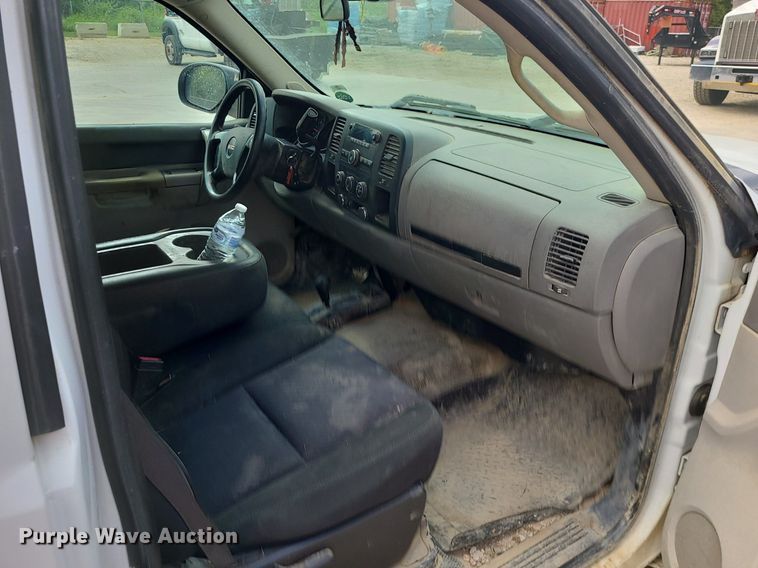 image for item JD9014 2012 GMC Sierra 1500  pickup truck