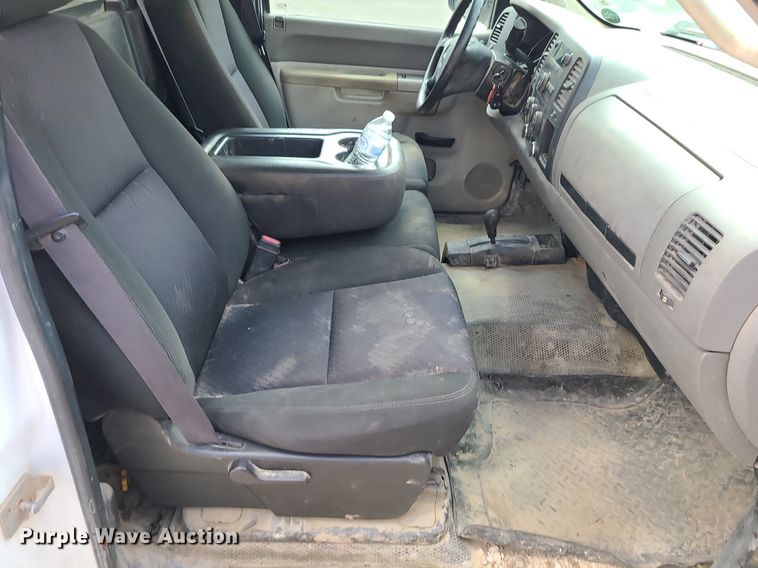 image for item JD9014 2012 GMC Sierra 1500  pickup truck