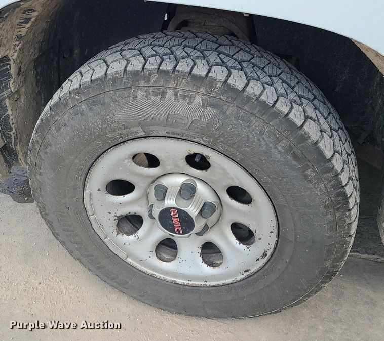 image for item JD9014 2012 GMC Sierra 1500  pickup truck