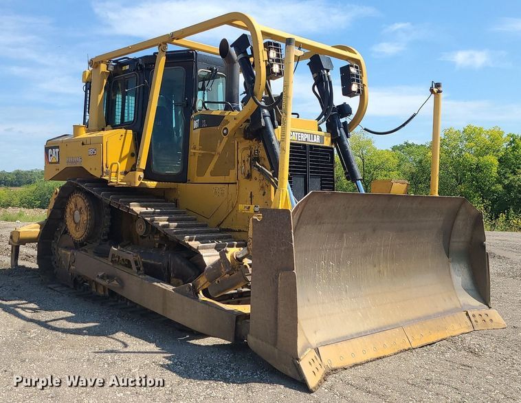 image for item JD9016 2013 Caterpillar D6T XL  dozer
