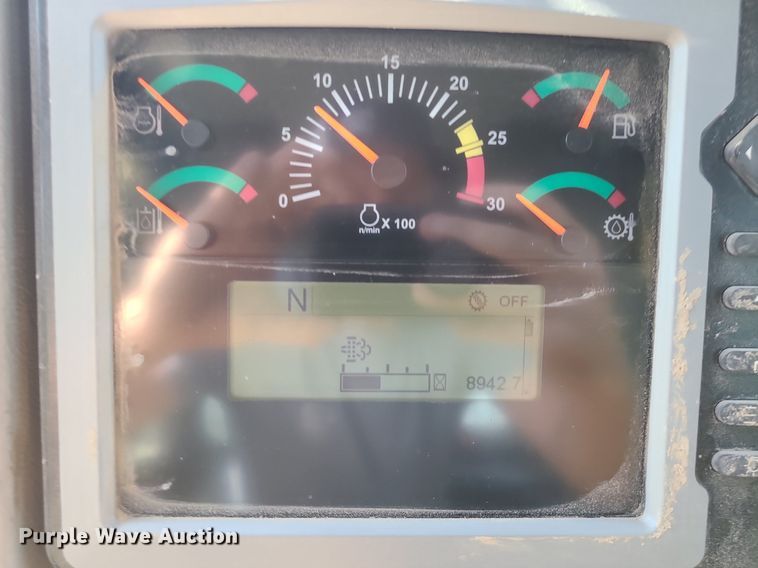 image for item JD9016 2013 Caterpillar D6T XL  dozer