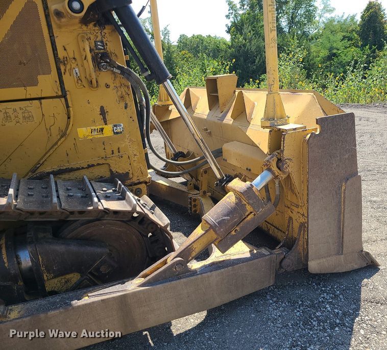 image for item JD9016 2013 Caterpillar D6T XL  dozer