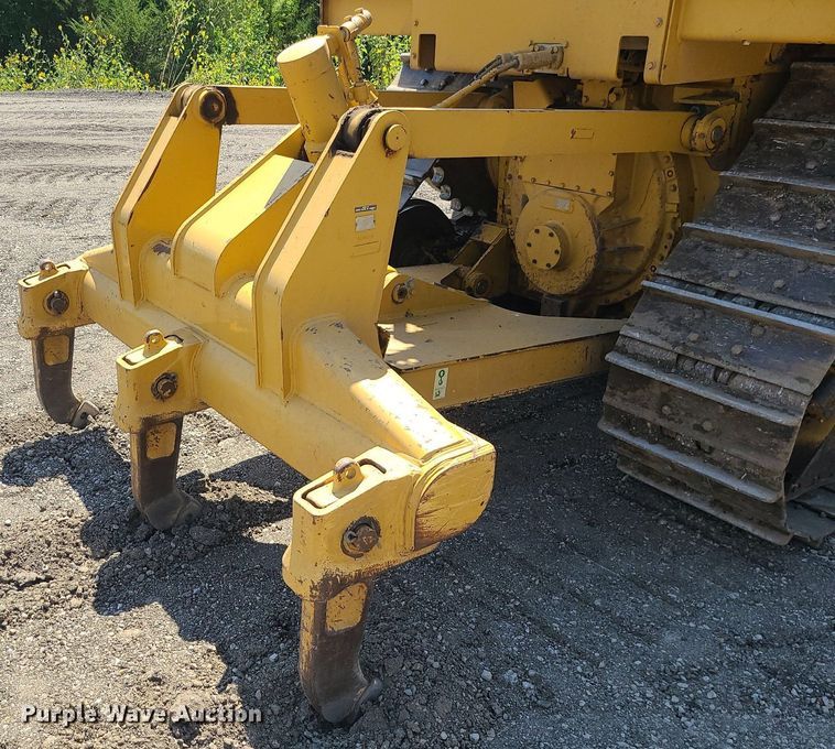 image for item JD9016 2013 Caterpillar D6T XL  dozer