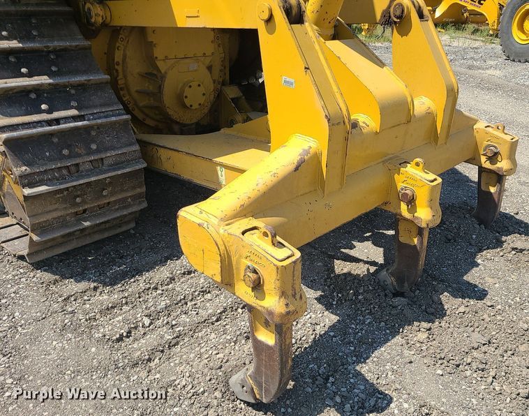 image for item JD9016 2013 Caterpillar D6T XL  dozer