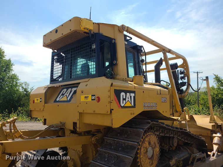 image for item JD9016 2013 Caterpillar D6T XL  dozer