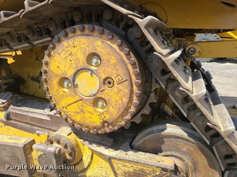 image for item JD9016 2013 Caterpillar D6T XL  dozer