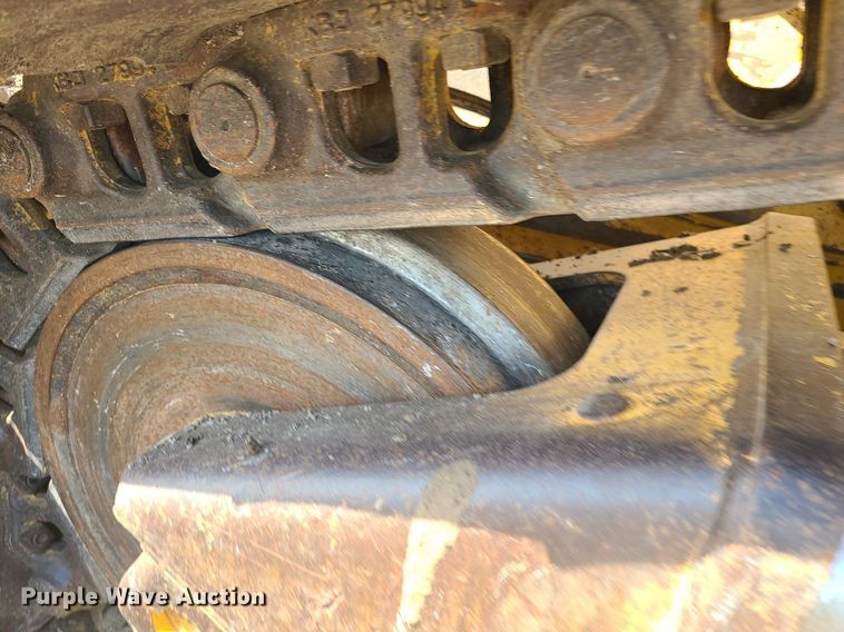 image for item JD9016 2013 Caterpillar D6T XL  dozer