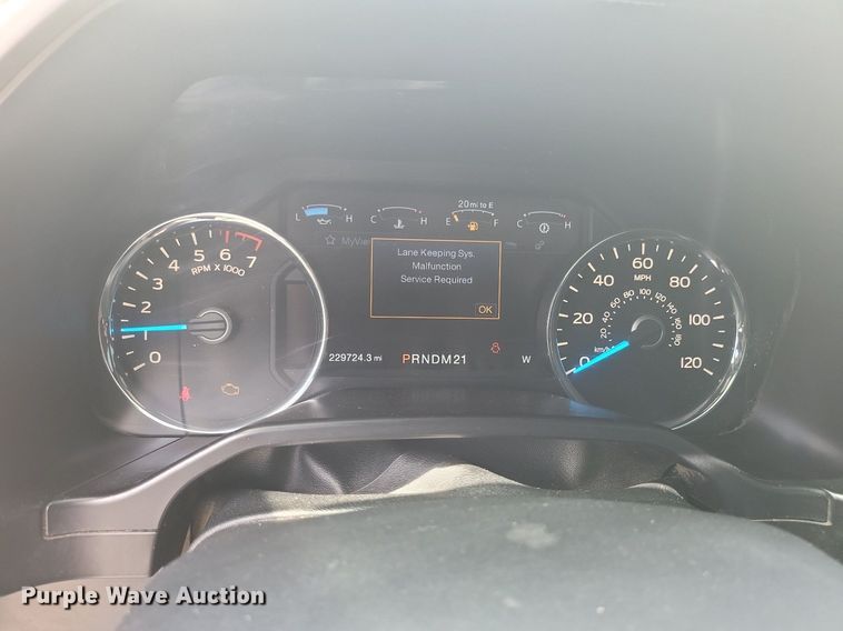 image for item JD9017 2016 Ford F150 Lariat  SuperCrew pickup truck