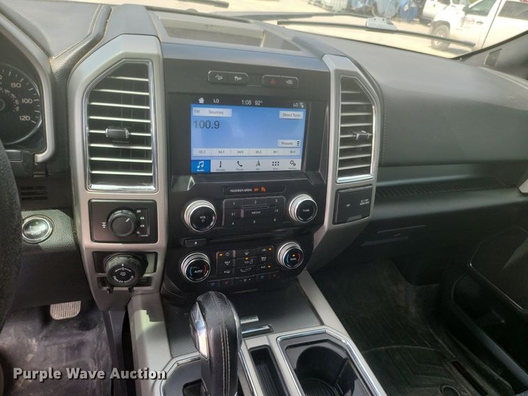 image for item JD9017 2016 Ford F150 Lariat  SuperCrew pickup truck