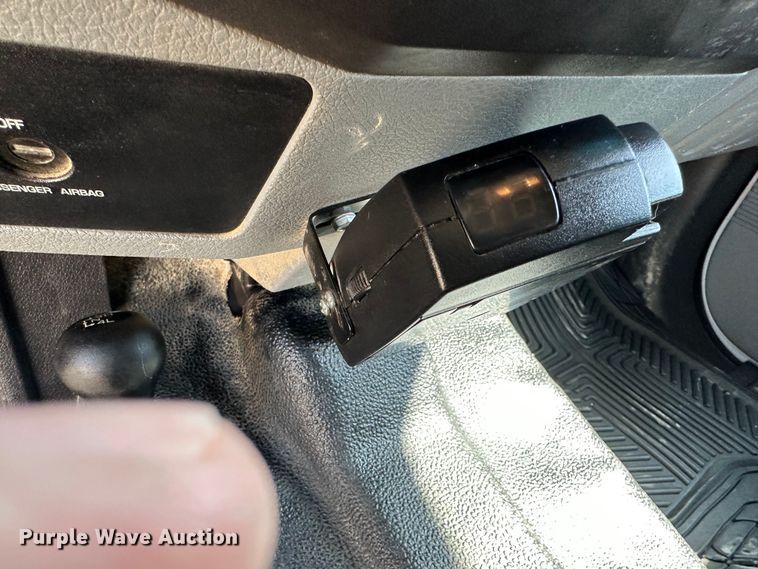 image for item JD9030 2014 Ford F250 Super Duty XL SuperCab utility bed pickup truck