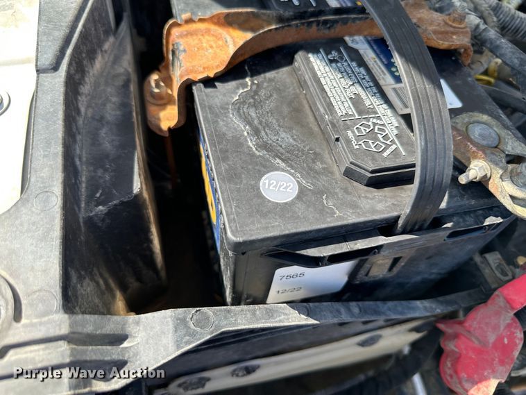 image for item JD9030 2014 Ford F250 Super Duty XL SuperCab utility bed pickup truck