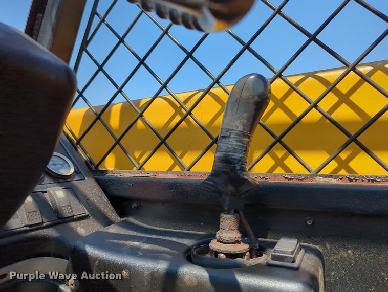 image for item KB9399 Caterpillar TH83  telehandler