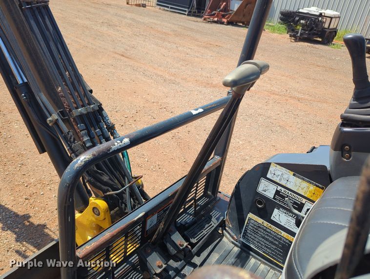 image for item KB9400 2014 John Deere 17D  mini excavator